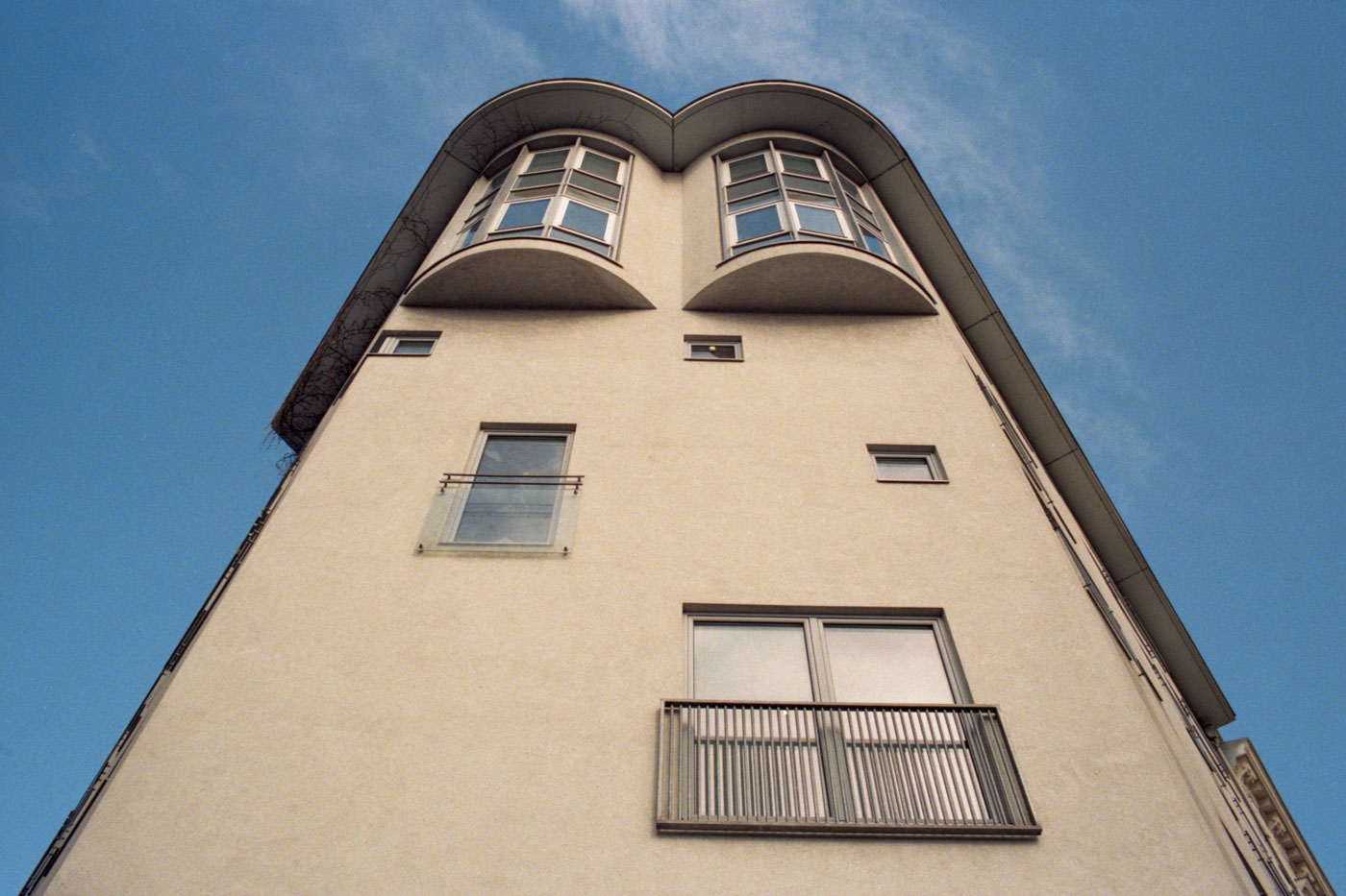 Dominik Hollaus - Architektur Dominik Hollaus Fotografie Grafikdesign