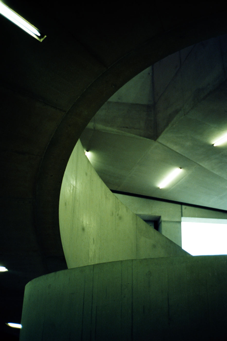 Dominik Hollaus - Architektur Dominik Hollaus Fotografie Grafikdesign